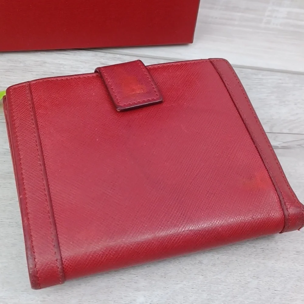 Ferragamo Gancini Clasp Wallet